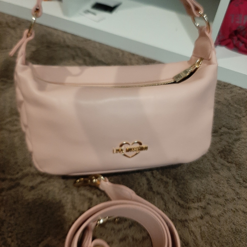 Brand new moschinno bag - Picture 3 of 3